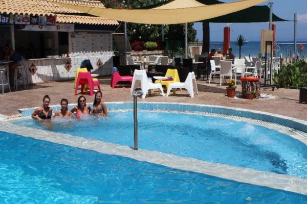 Koulouris Beach Hotel