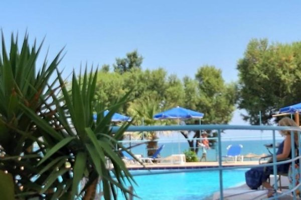 Eden Beach Hotel