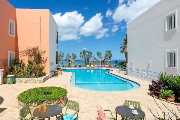 Eden Beach Hotel