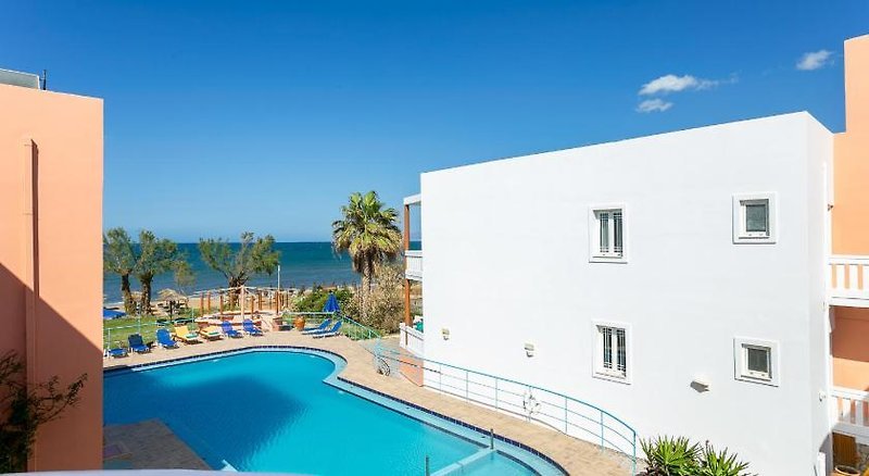 Eden Beach Hotel