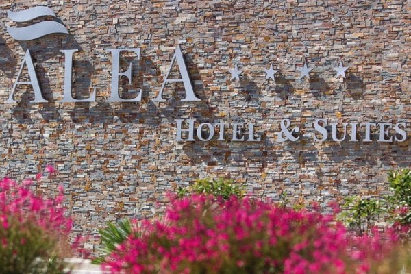 Alea Hotel & Suites