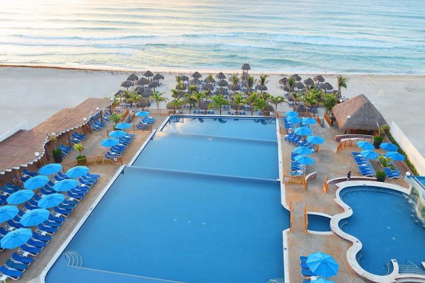 Seadust Cancún Family Resort