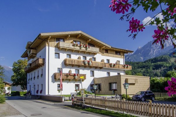 Der Dolomitenhof