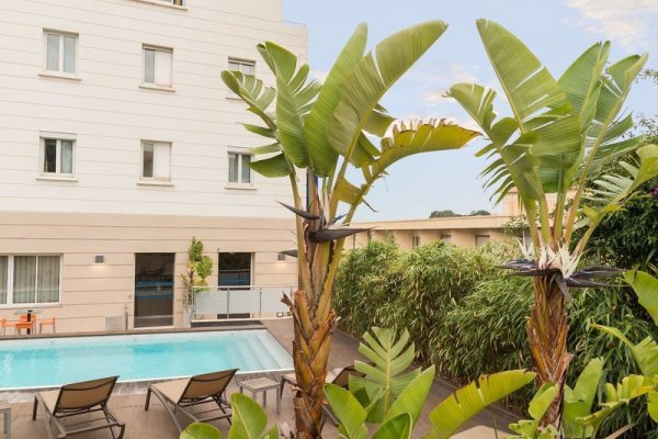 The Originals City, Hotel Frisia, BeaulieusurMer