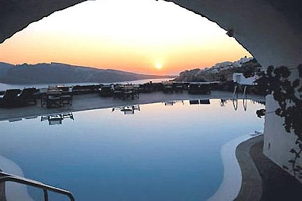 Canaves Oia Hotel & Suites