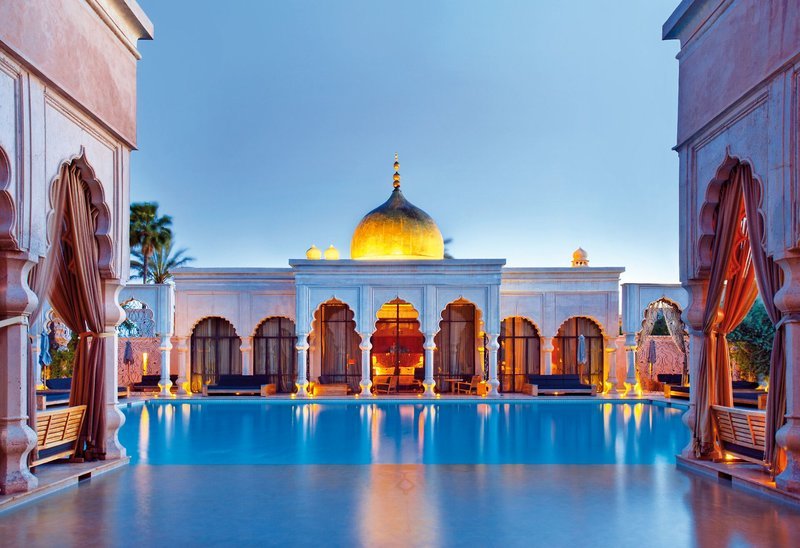 Palais Namaskar