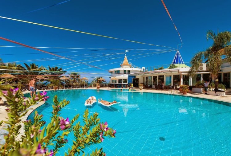 Stromboli Hotel Villaggio