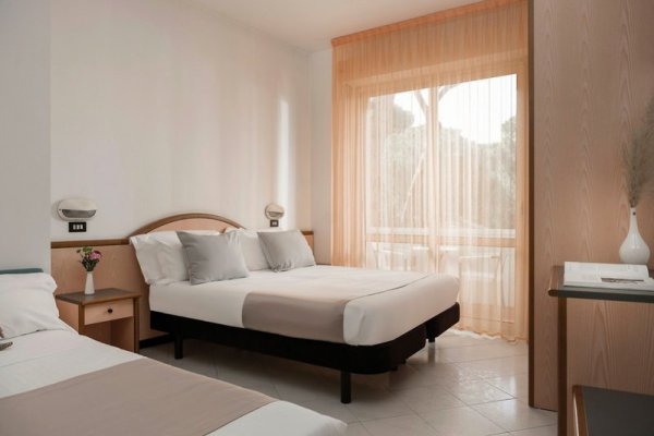 Luxor Hotel