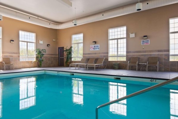 Best Western Plus Saint John Hotel & Suites