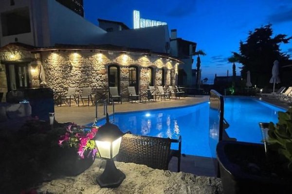 Samel Hotel