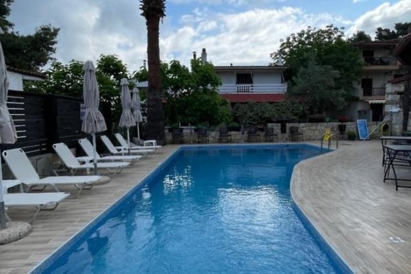 Samel Hotel