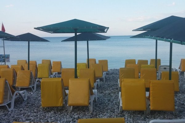 Romeo Beach Hotel