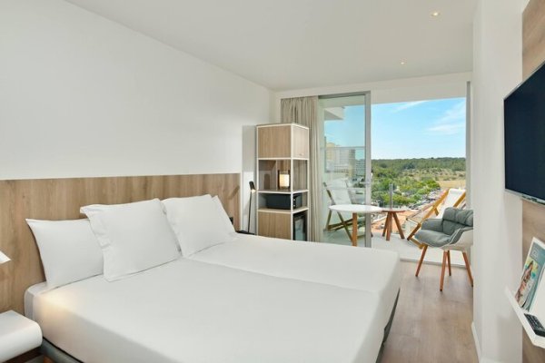 INNSiDE by Meliá Calviá Beach