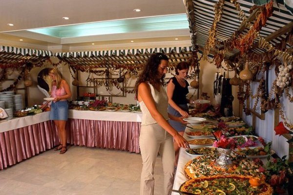 Myra Hotel