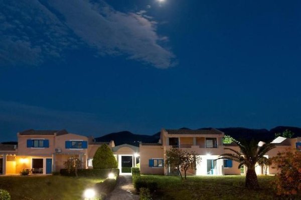 Ammoudia Maisonettes