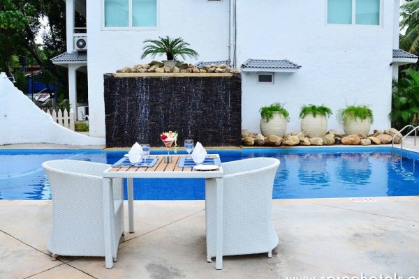 Zone Connect By The Park Calangute