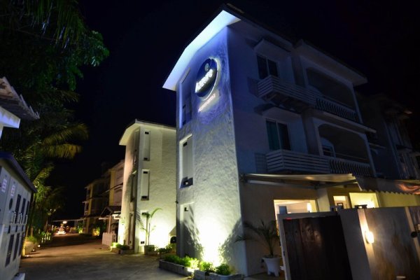 Zone Connect By The Park Calangute