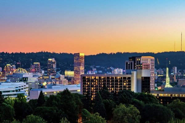 DoubleTree by Hilton Hotel Portland