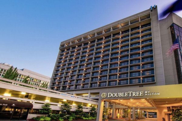 Doubletree By Hilton Hotel Portland