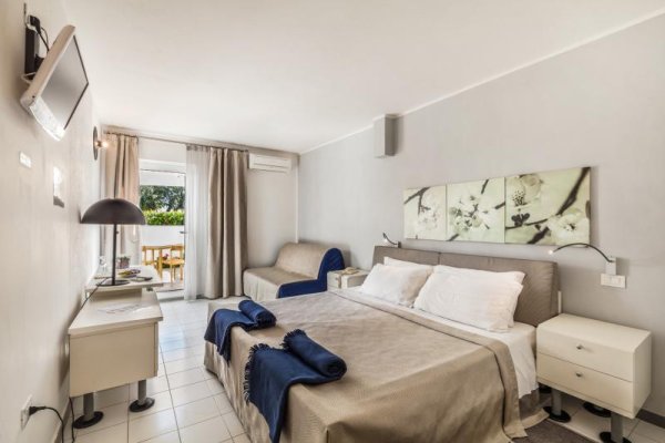 Hibiscus Hotel Residence - Izba