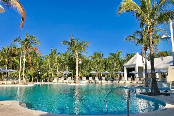 Isla Bella Beach Resort