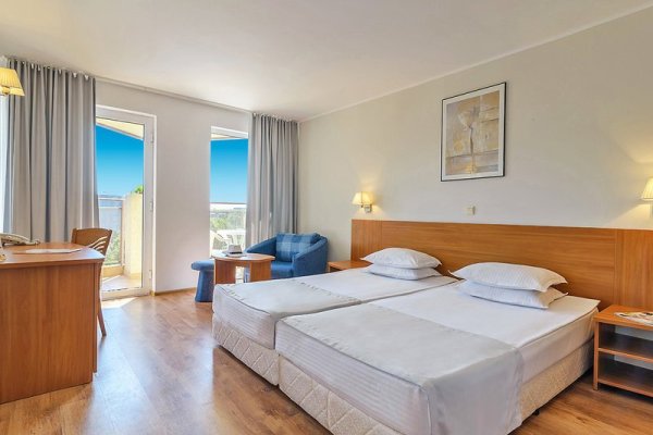 Madara Park Hotel