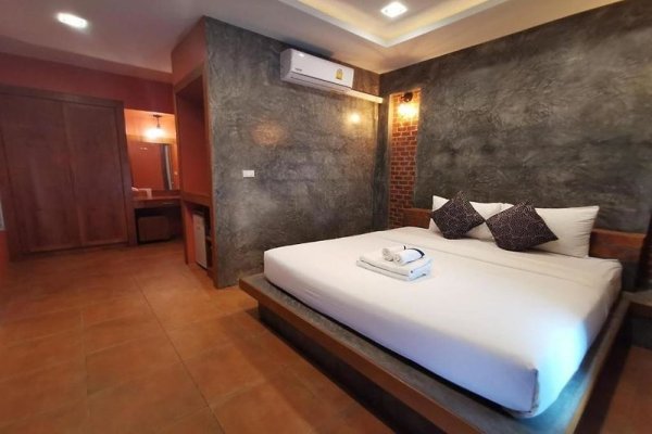 Baan Mee Phuket