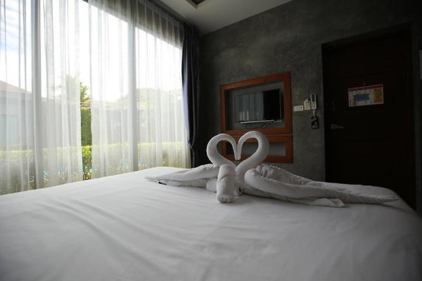 Baan Mee Phuket