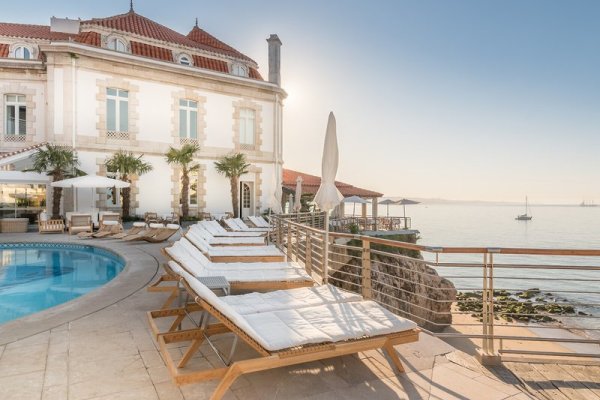 The Albatroz Hotel