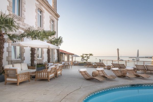 The Albatroz Hotel