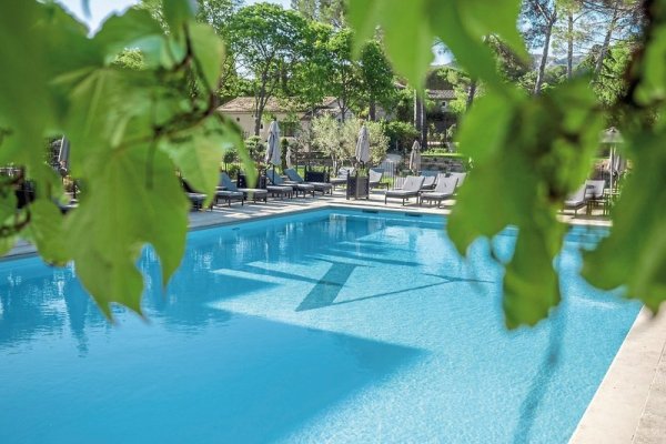 Hôtel Le Vallon de Valrugues & Spa