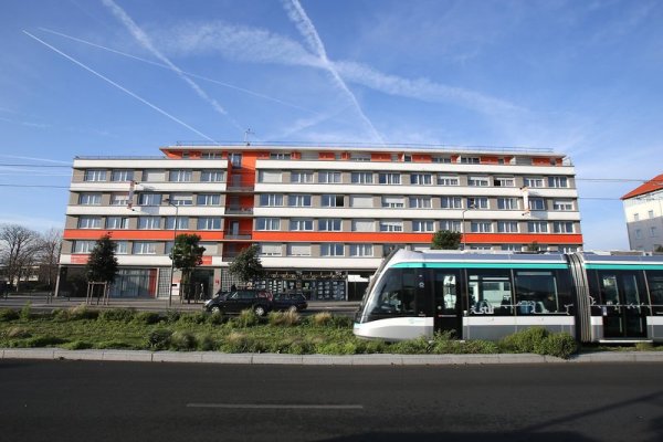 Adonis Paris Sud