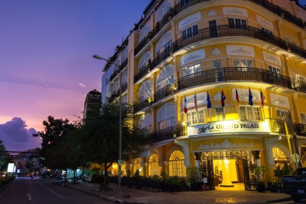 Le Hotel