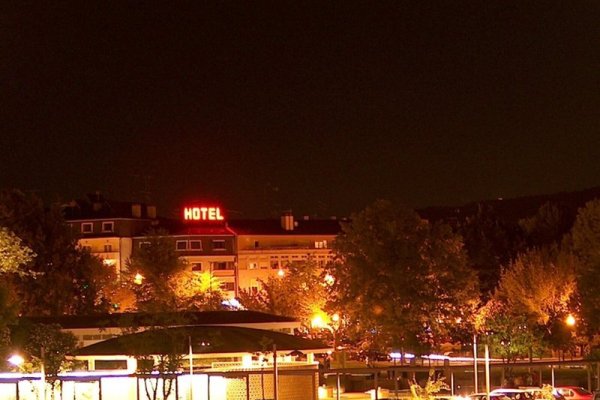 Petrus Hotel