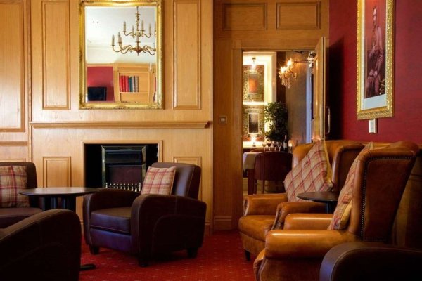 Hallmark Inn Chester