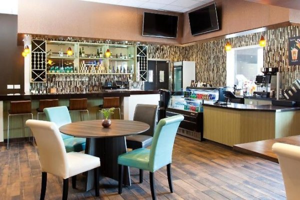 Redac Gateway Hotel