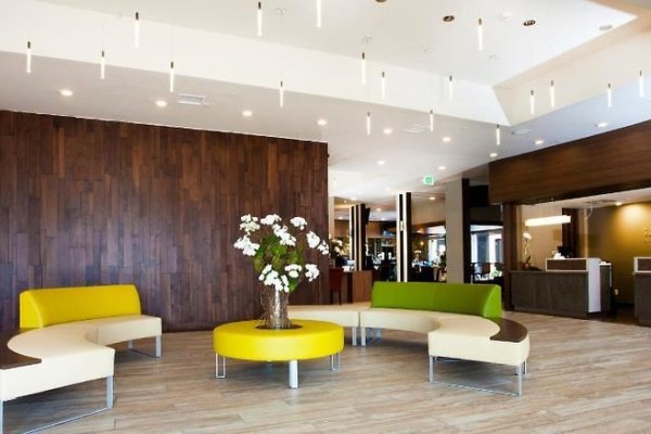 Redac Gateway Hotel
