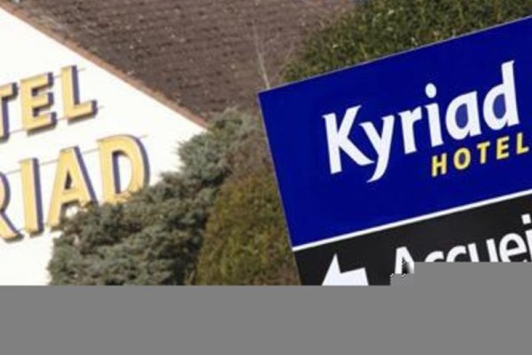 Kyriad Plaisir - St Quentin en Yvelines