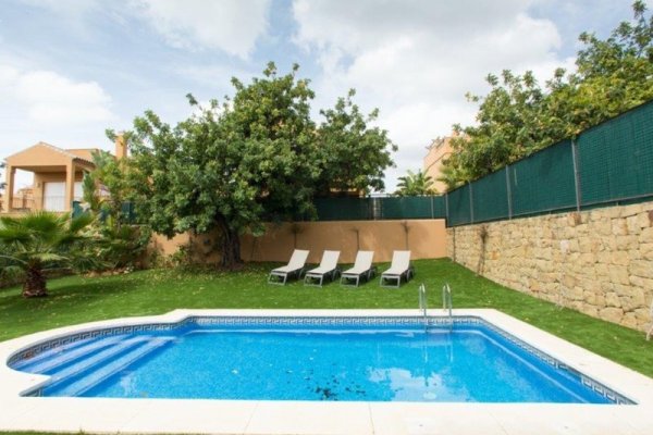 Villas Altos de Marbella