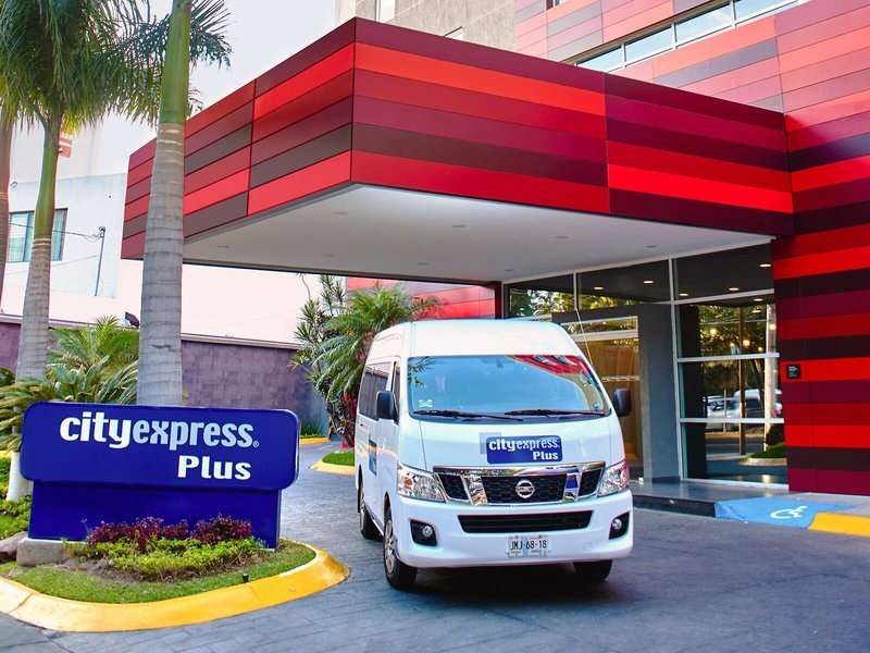 City Express Plus Guadalajara Expo