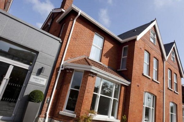 PREMIER SUITES Dublin Ballsbridge