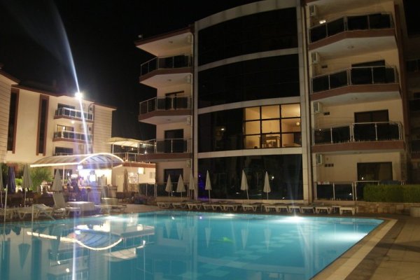 Whispering Sands Resort
