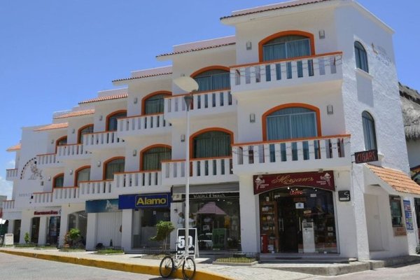 Maya del Centro - Adult Only