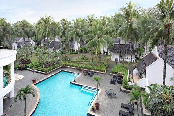 Aryaduta Lippo Village