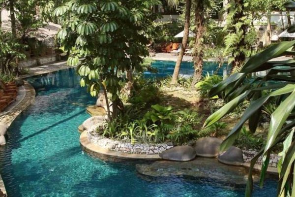 Aryaduta Lippo Village