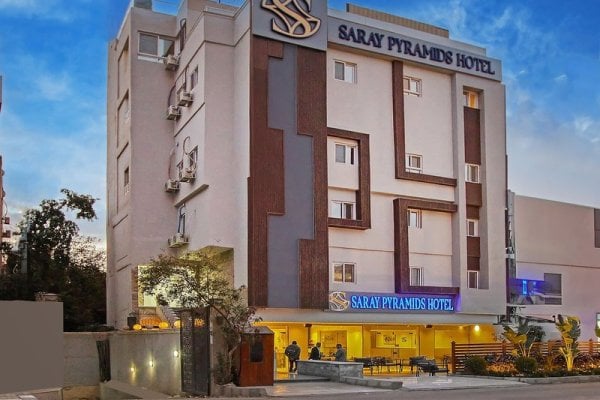 Saray Pyramids & Museum View Hotel