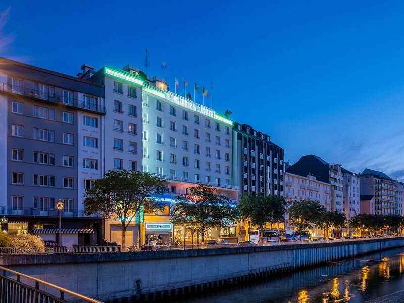 Quality Hotel Christina Lourdes