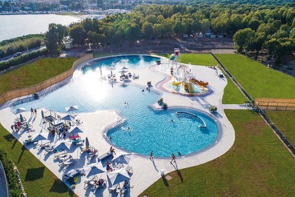 Camping Village Laguna Blu - Camping