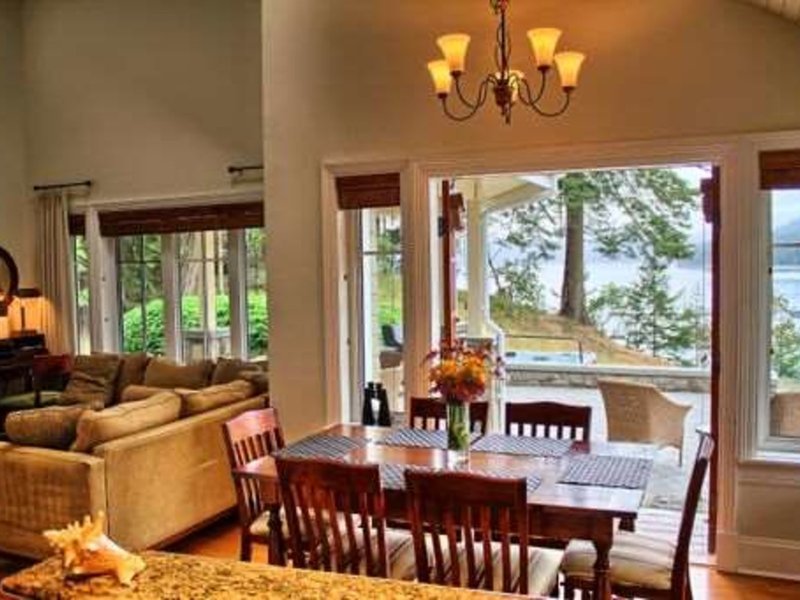 Poets Cove Resort & Spa