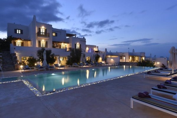 Naoussa Hills Boutique Resort